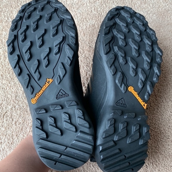 ADIDAS | ADIDAS Terrex Swift CP Non-Skid Sneakers NWT - Picture 3 of 6